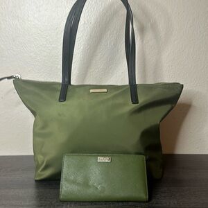 Kate spade tote and matching wallet